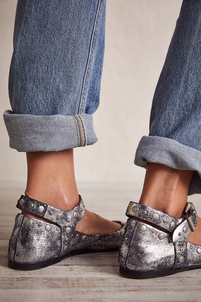 FREE PEOPLE