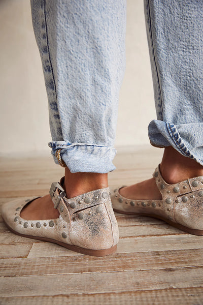 FREE PEOPLE