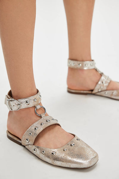 FREE PEOPLE